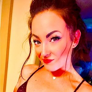 Meet your Posher, Nichole